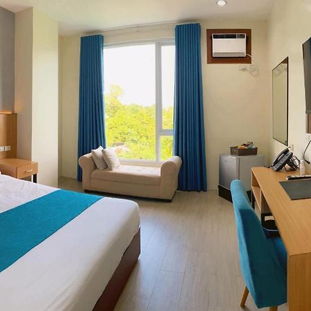 Jrp Vanyard Resort Hotel Kalibo Eksteriør bilde