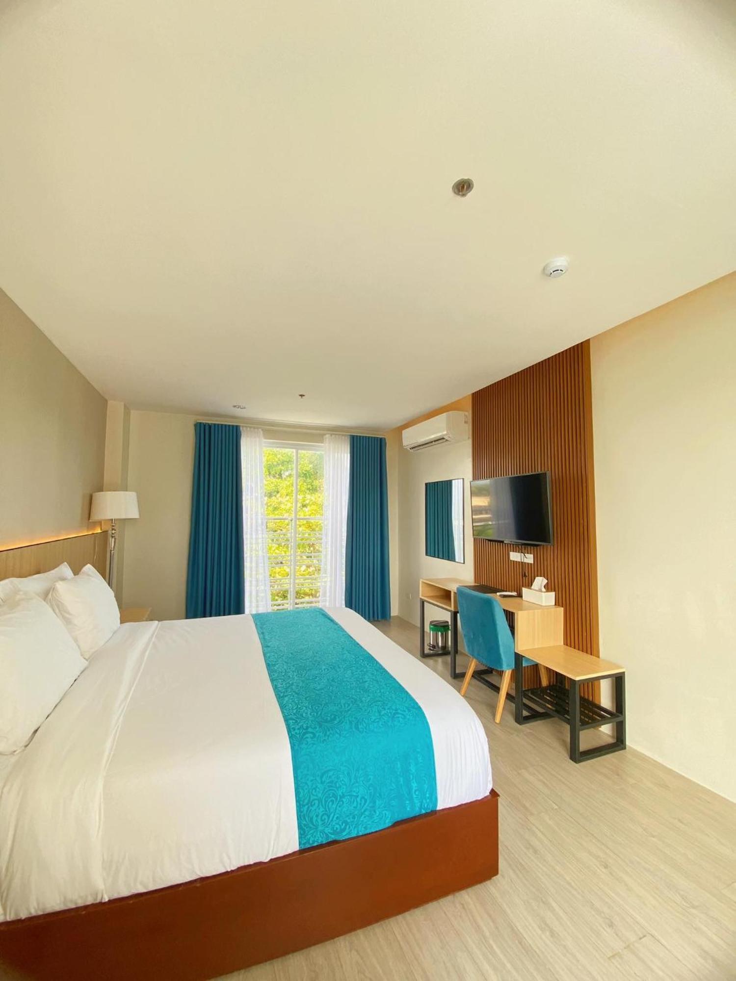 Jrp Vanyard Resort Hotel Kalibo Eksteriør bilde